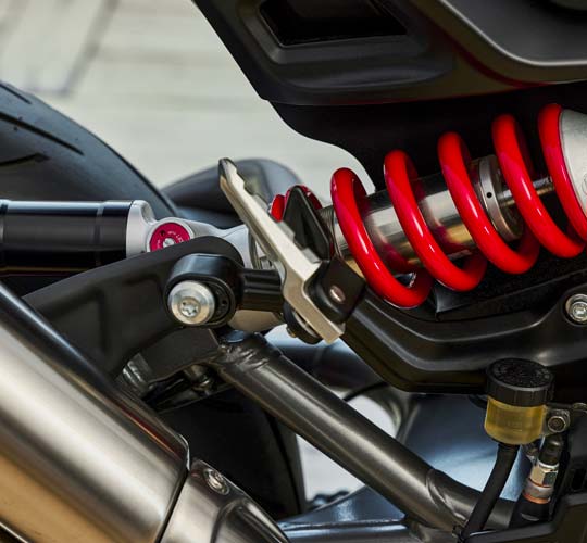 SOSPENSIONI COMPLETAMENTE REGOLABILI